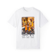 Load image into Gallery viewer, Kobe and Shaq 3 Peat Graphic T-shirt
